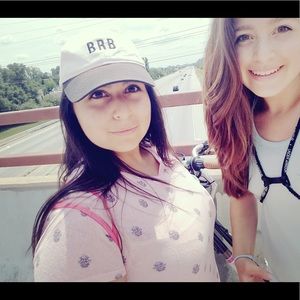 Meet your Posher, Priscilla